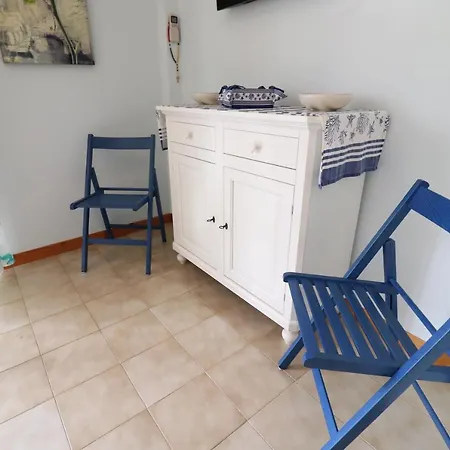 Giadas Hose In Nyaraló